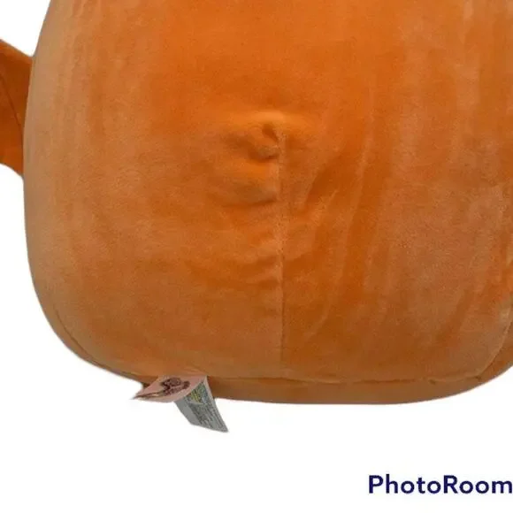 Squishmallow Tangie Vampire Bat 12” Halloween Orange Bat Plush Foil Belly Fangs